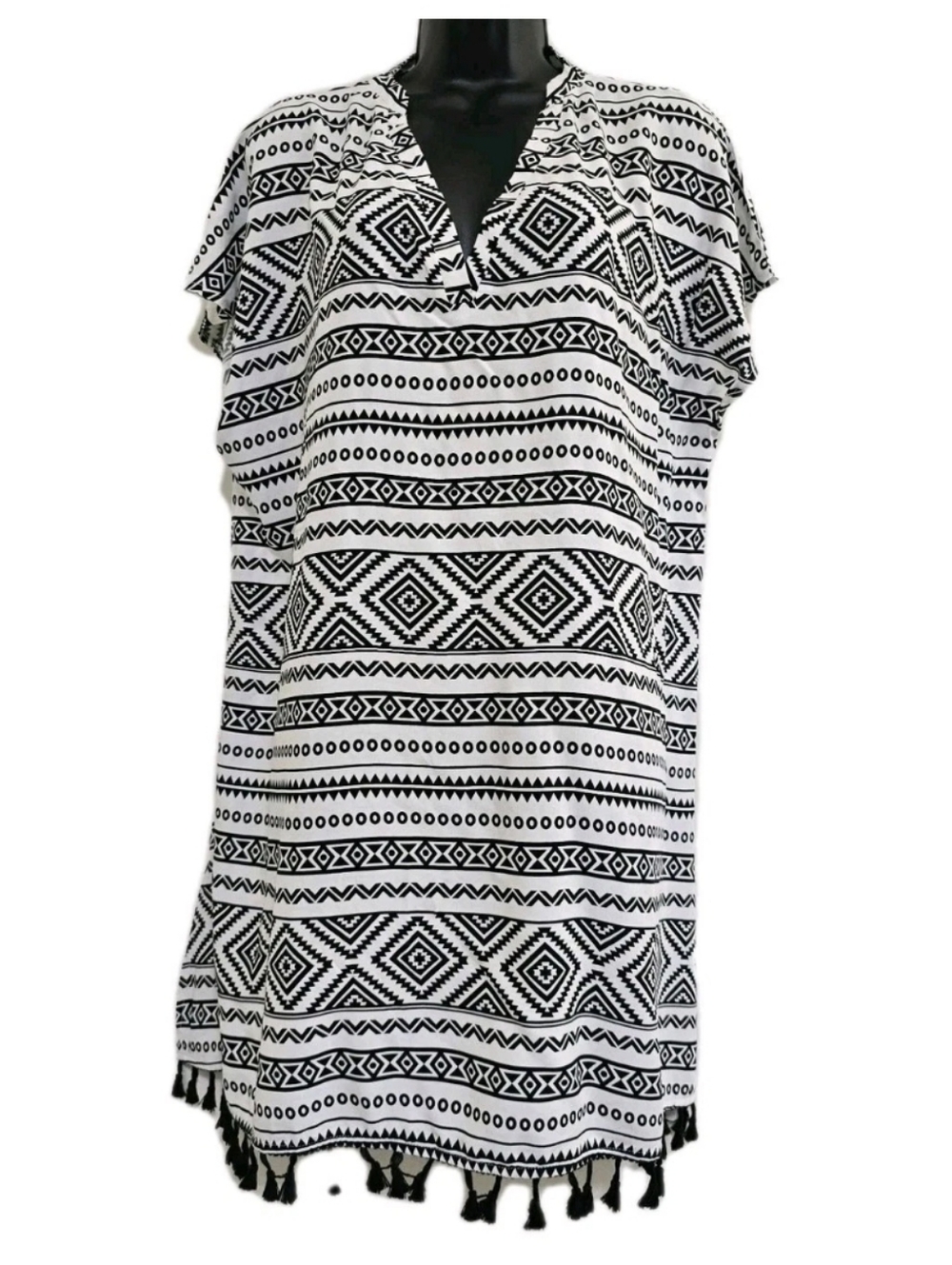 O'RAGEOUS size S/M Geometric V Neck Pom Pom Swim Cover Up White Black